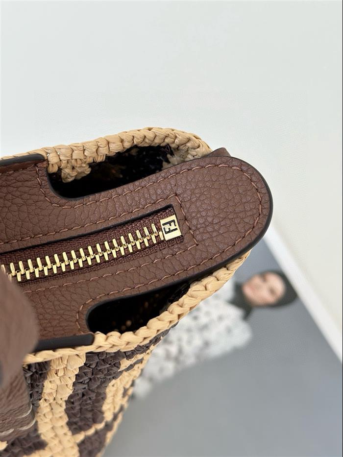 2026 826215355690